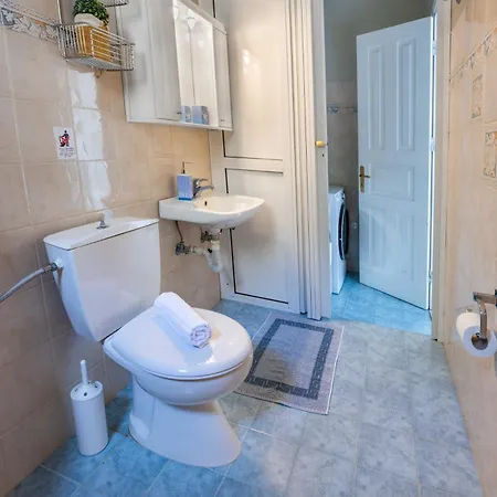 Apartment Estia *
